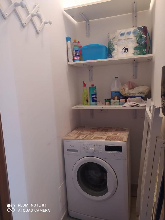 Casa Vacanza Indaco Fiumicino Buitenkant foto