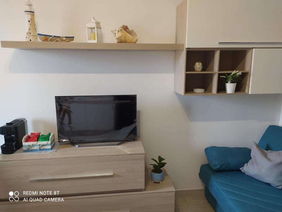 Casa Vacanza Indaco Fiumicino Buitenkant foto